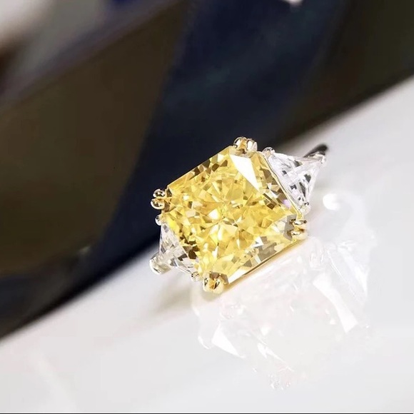 8ct Radiant Cut Canary Ring - Picture 5 of 15